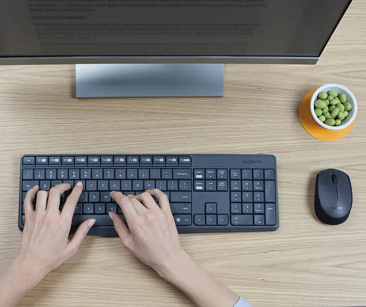 LOGITECH COMBO INALAMBRICO MK235 ANTIDERRAME/PATAS INCLINABL